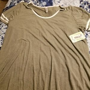 3XL Lularoe Classic T